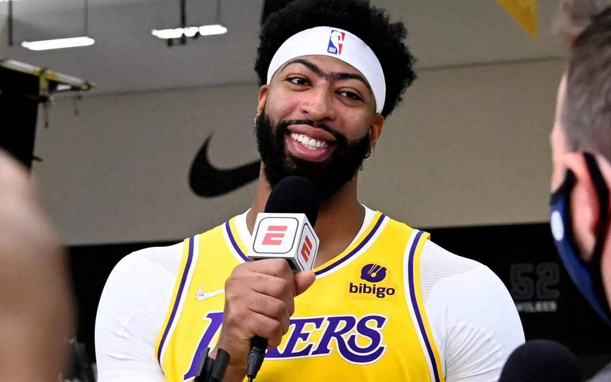 九游体育-包含浓眉哥遭遇三连败,巴塞罗那教练面临压力!的词条