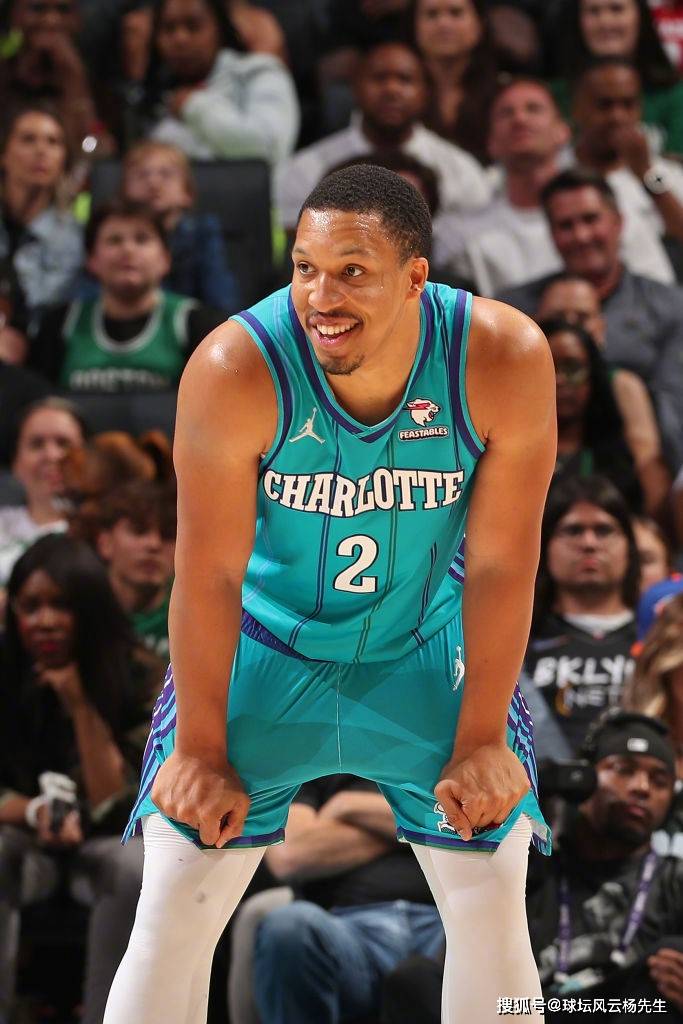 九游娱乐-塔图姆连续二十场比赛得分超过关键助攻，塞尔维亚队挑战极限！的简单介绍