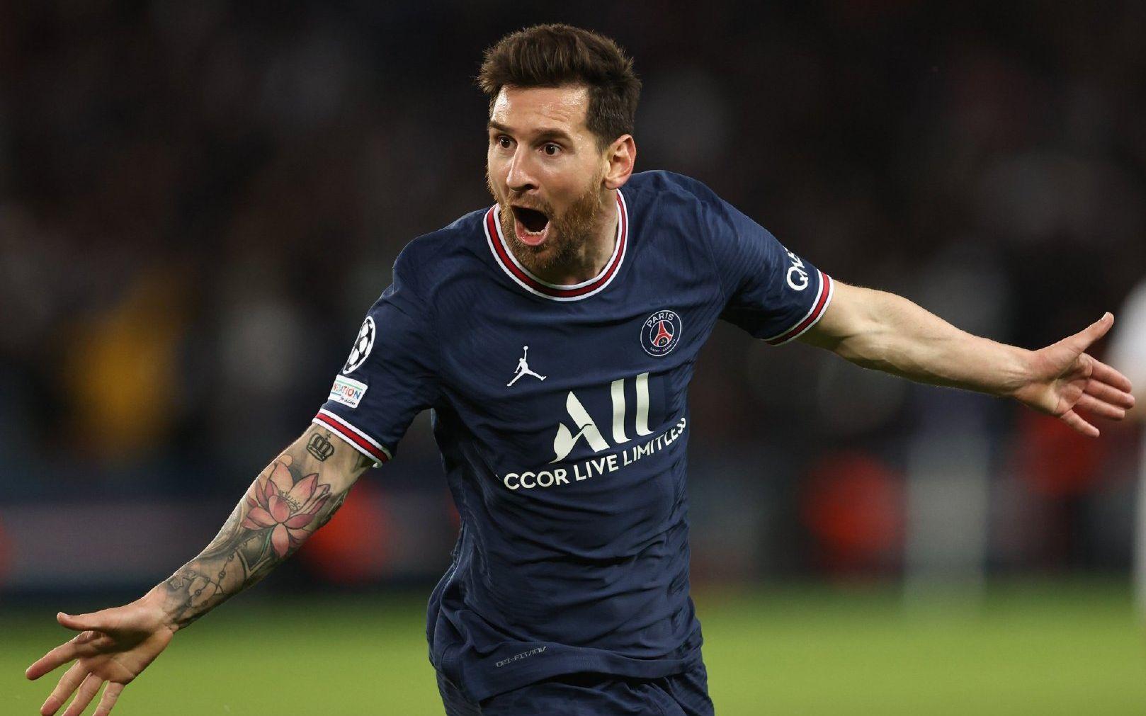 九游体育- 巴黎圣日耳曼梅西新闻发布会 