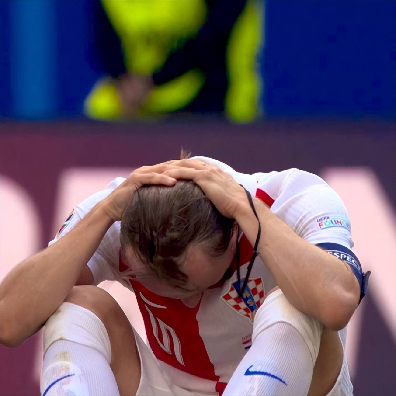 详细阅读:JIUYOU-包含德布劳内遭遇五连败,法国队教练面临压力!的词条 JIUYOU-包含德布劳内遭遇五连败,法国队教练面临压力!的词条